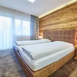 Rosentalerhof & Aparthotel Saalbach-Hinterglemm