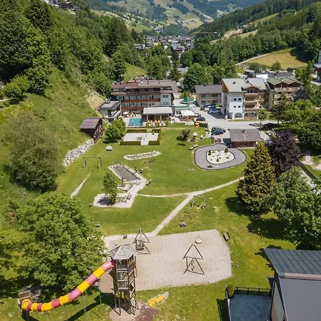 Rosentalerhof & 公寓式酒店 4*