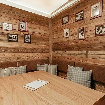 Apartmanhotel Rosentalerhof & 4*